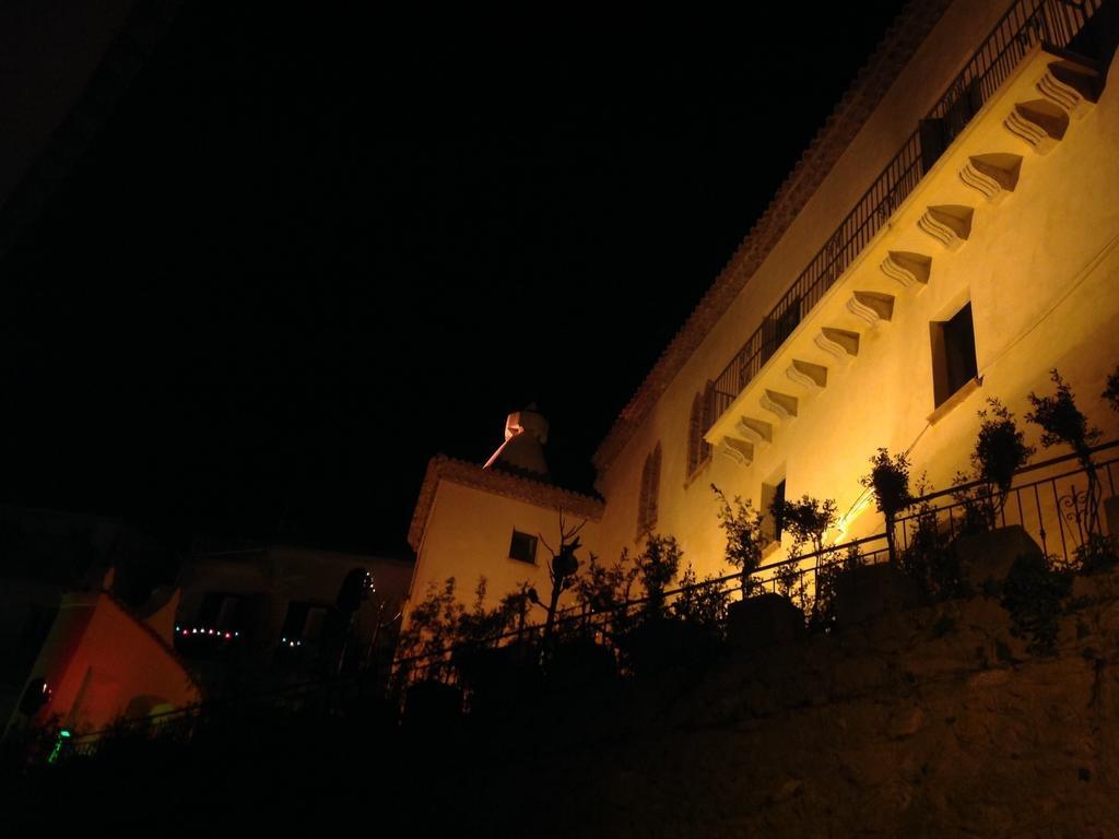 Palazzo Madeo - Residenza D'Epoca Bed and Breakfast Crosia Εξωτερικό φωτογραφία