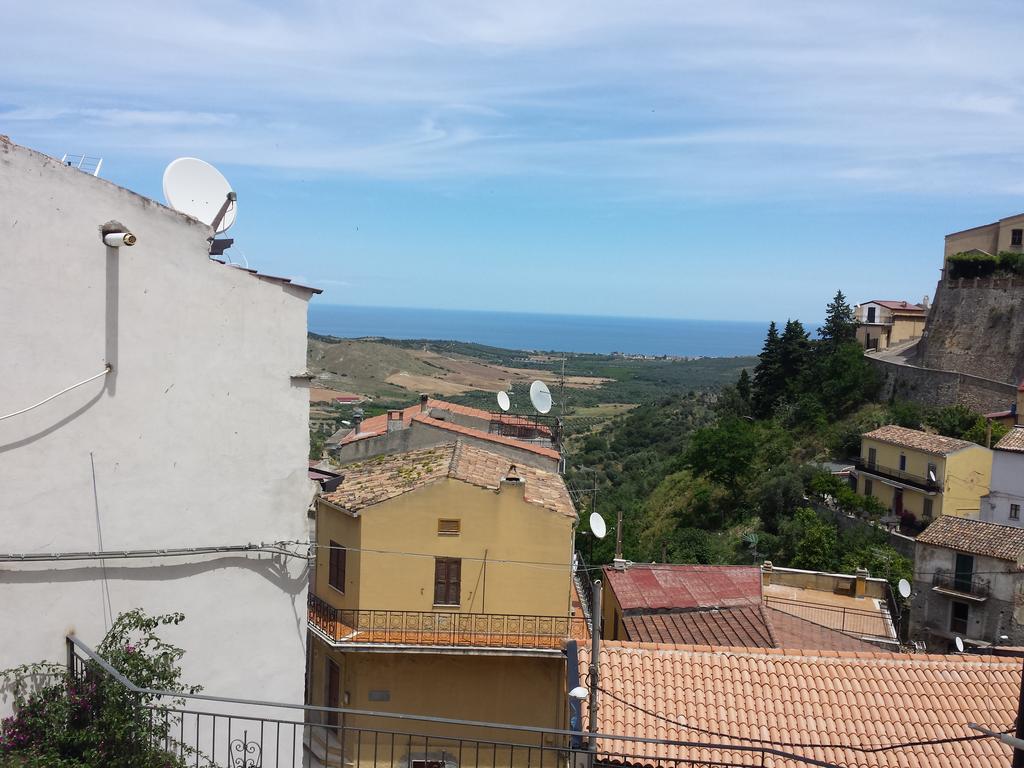 Palazzo Madeo - Residenza D'Epoca Bed and Breakfast Crosia Εξωτερικό φωτογραφία