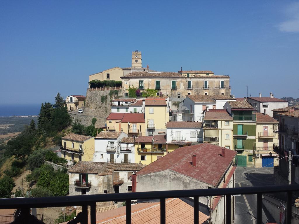 Palazzo Madeo - Residenza D'Epoca Bed and Breakfast Crosia Εξωτερικό φωτογραφία