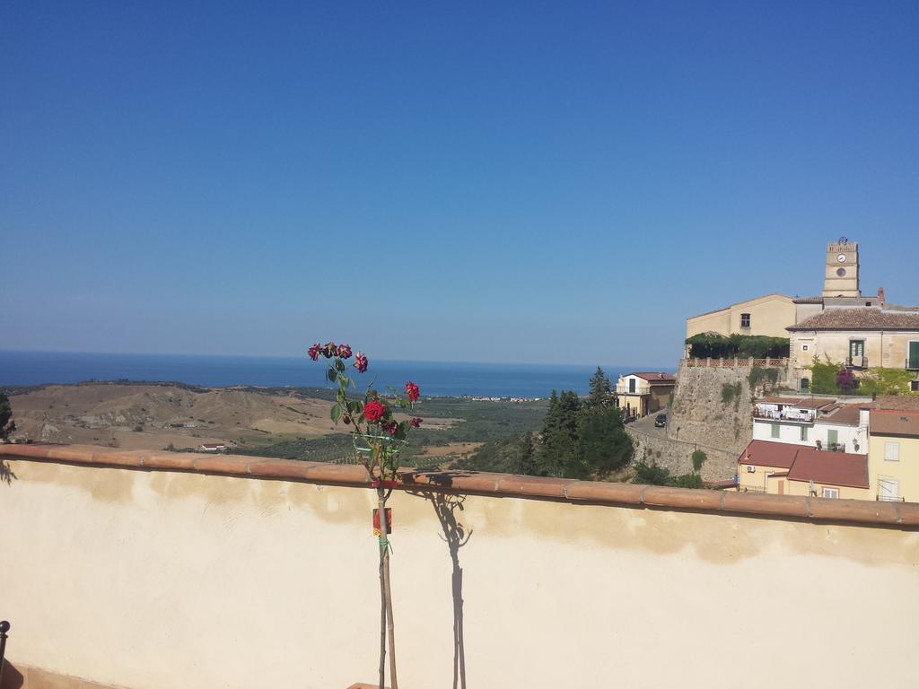 Palazzo Madeo - Residenza D'Epoca Bed and Breakfast Crosia Εξωτερικό φωτογραφία
