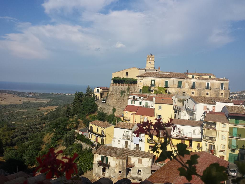 Palazzo Madeo - Residenza D'Epoca Bed and Breakfast Crosia Εξωτερικό φωτογραφία