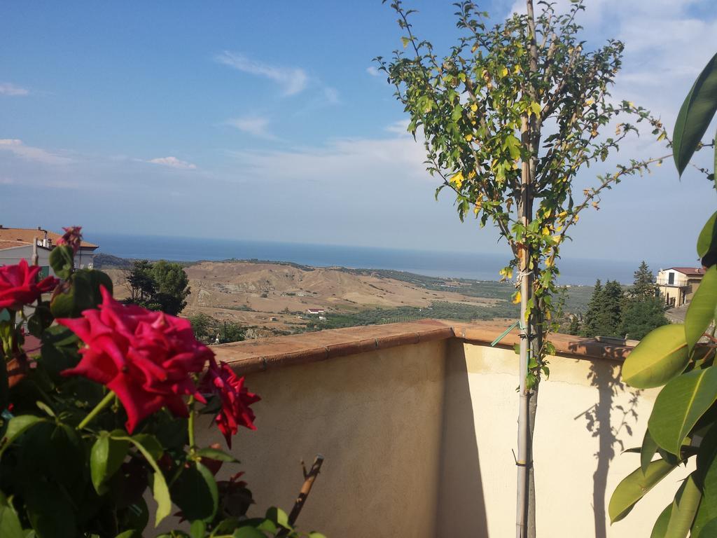 Palazzo Madeo - Residenza D'Epoca Bed and Breakfast Crosia Εξωτερικό φωτογραφία