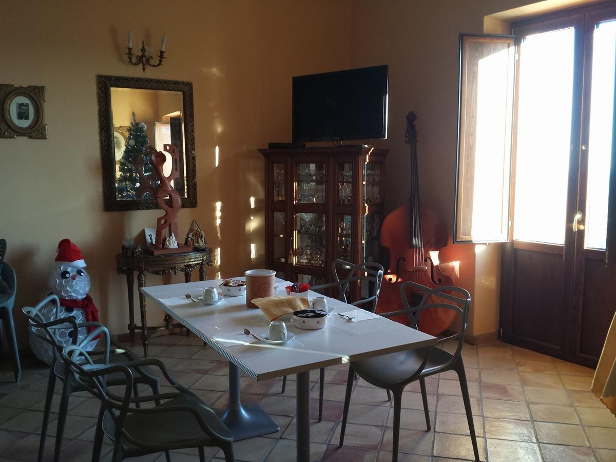 Palazzo Madeo - Residenza D'Epoca Bed and Breakfast Crosia Εξωτερικό φωτογραφία