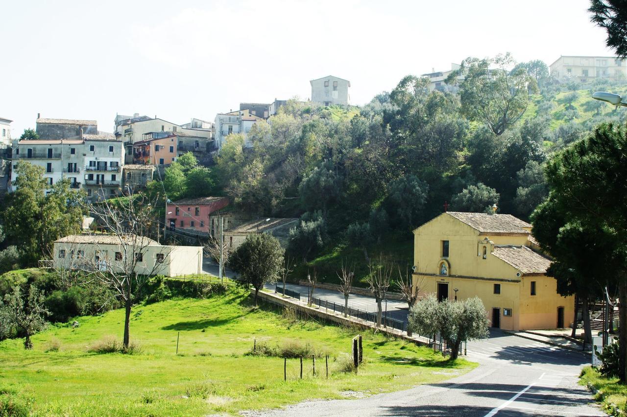 Palazzo Madeo - Residenza D'Epoca Bed and Breakfast Crosia Εξωτερικό φωτογραφία