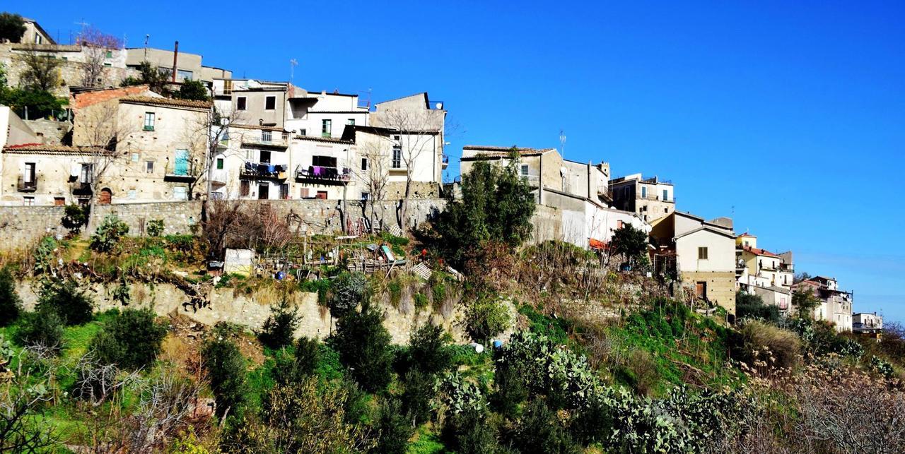 Palazzo Madeo - Residenza D'Epoca Bed and Breakfast Crosia Εξωτερικό φωτογραφία