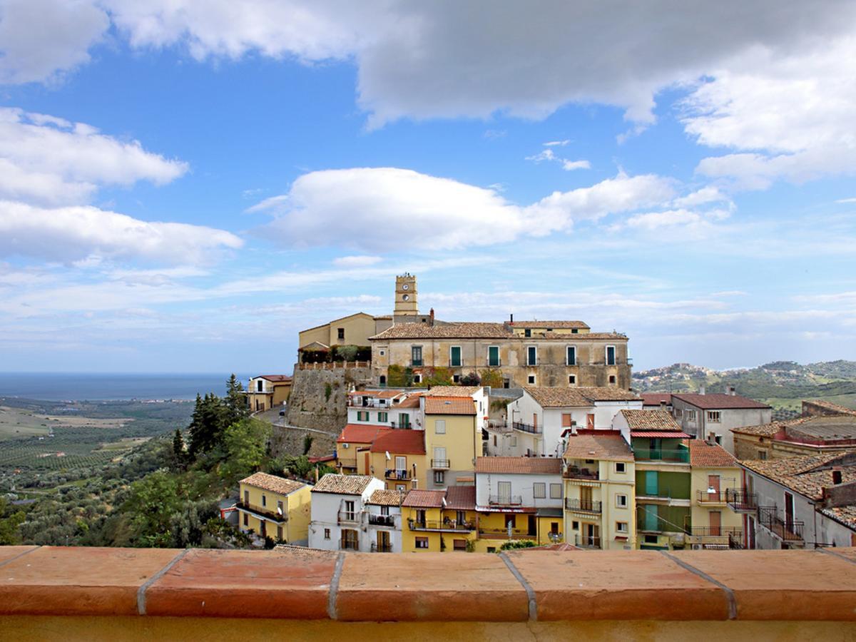 Palazzo Madeo - Residenza D'Epoca Bed and Breakfast Crosia Εξωτερικό φωτογραφία
